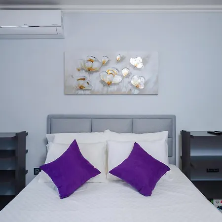 Feel At - 2bd Flat With Parking By Flat Mаnager Sofia
